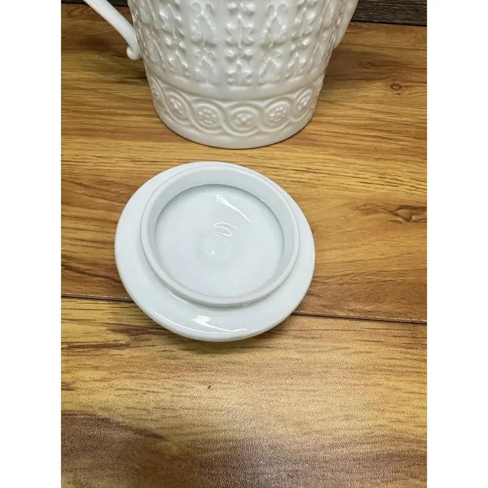 Bernardaud France Louvre 4 Cup White Porcelain Coffee Tea Pot 7” Tall